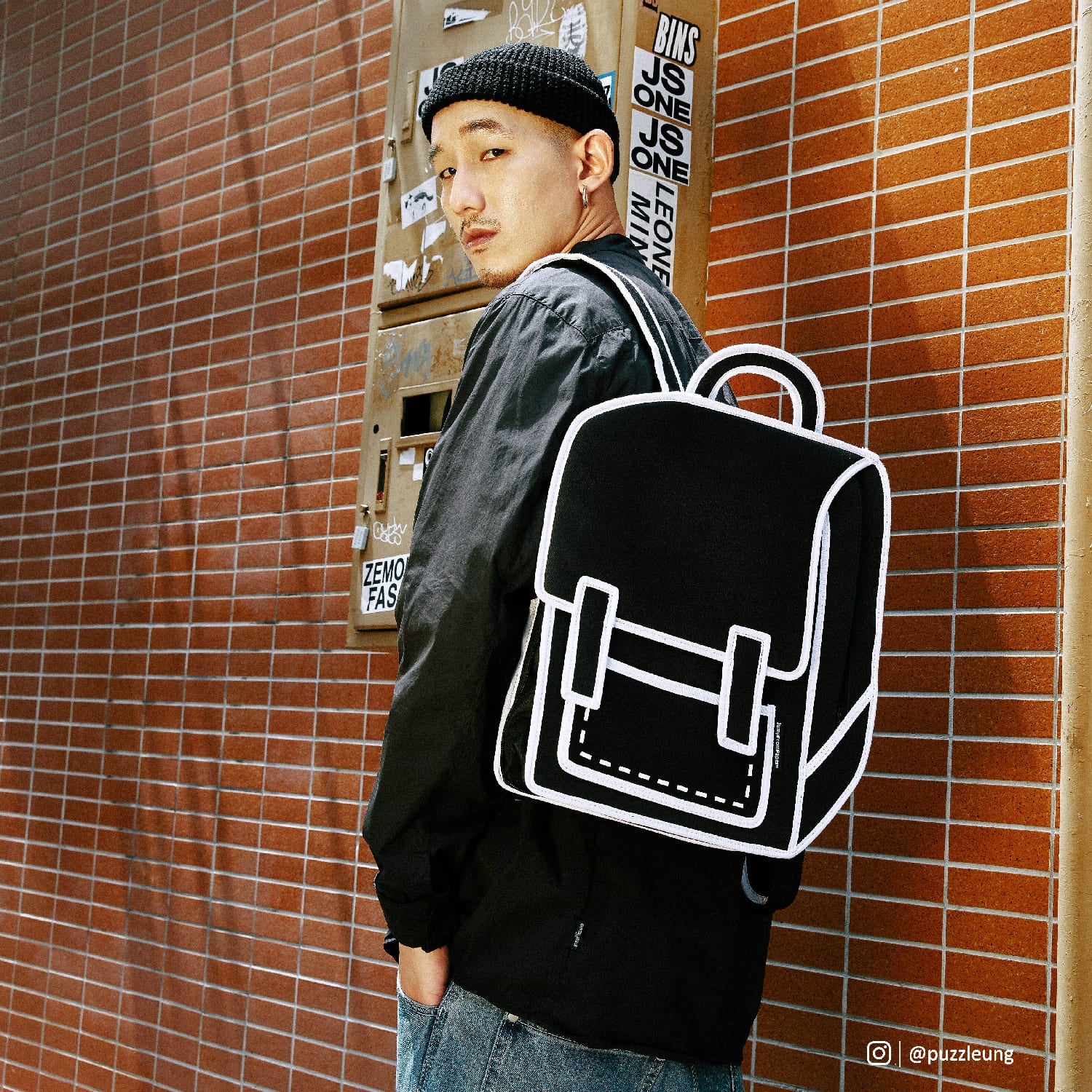 Graffiti Black Spaceman Backpack | JFP289